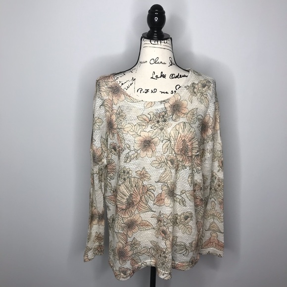 Tops - 5/$15 Floral long sleeve open knit top L B49